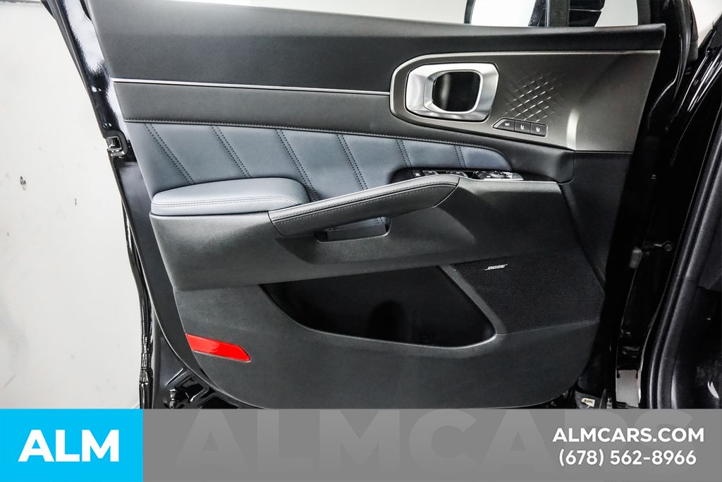 Used 2025 Black Kia SX Prestige image 61