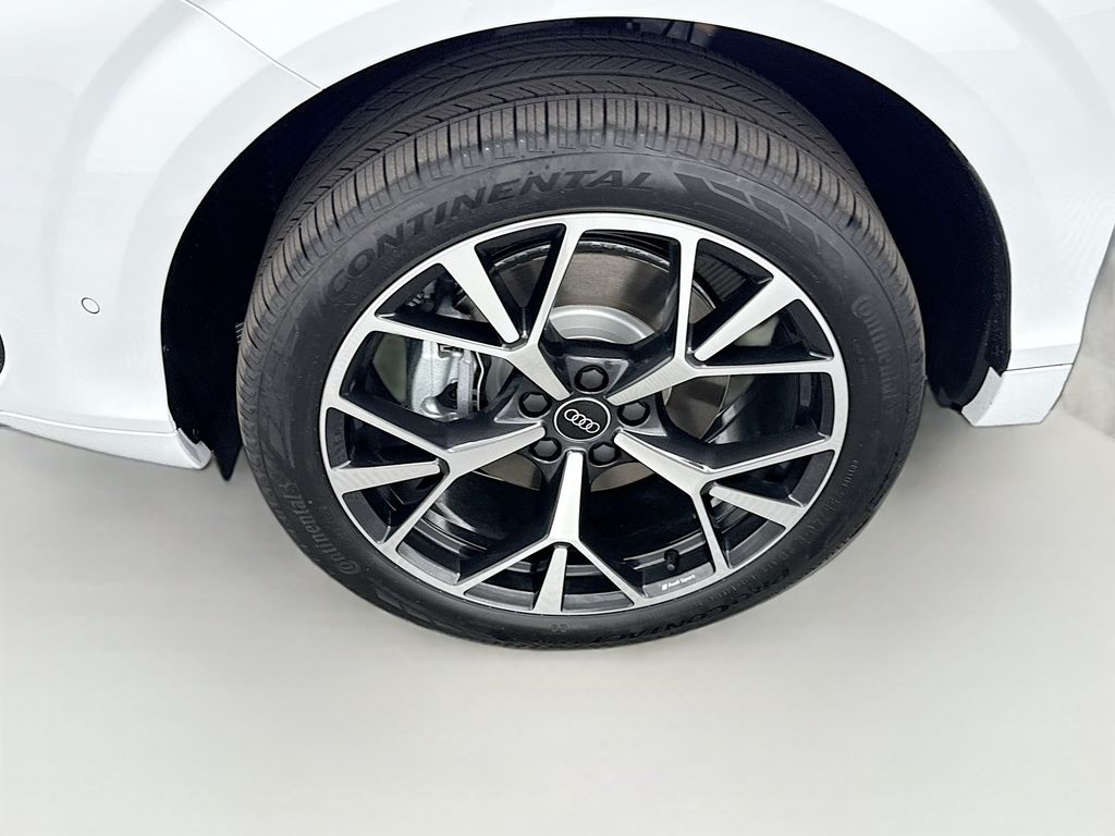 Thumbnail: 2026 Audi Q3 - 29