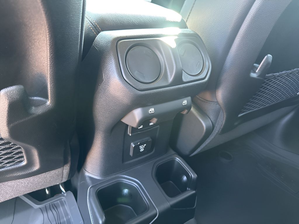 New Car 2025 Jeep Gladiator  For Sale Under $60,000 In Austin, Texas
