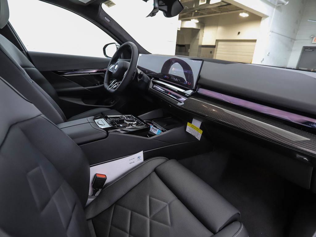 Thumbnail: 2026 BMW 5 Series - 30