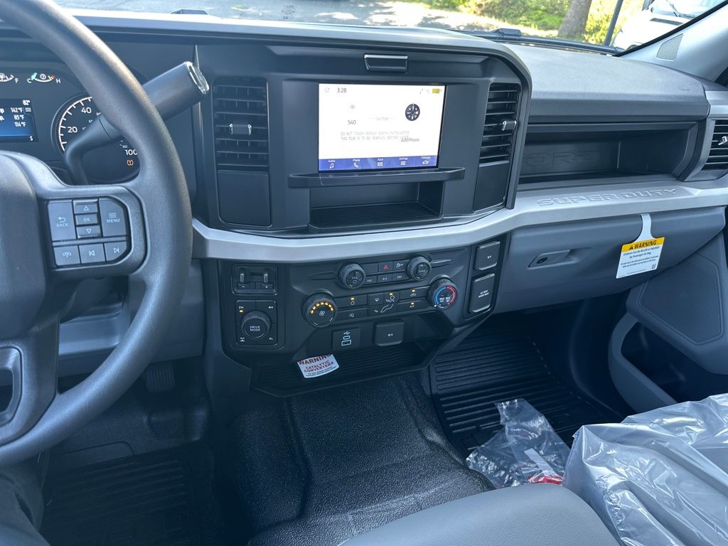 New 2026 Ford Super Duty F-250 SuperCab 8' Box XL
