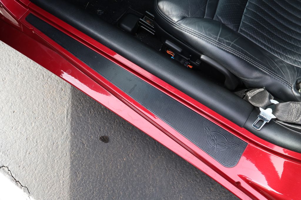 Thumbnail: 2002 Chevrolet Corvette - 30