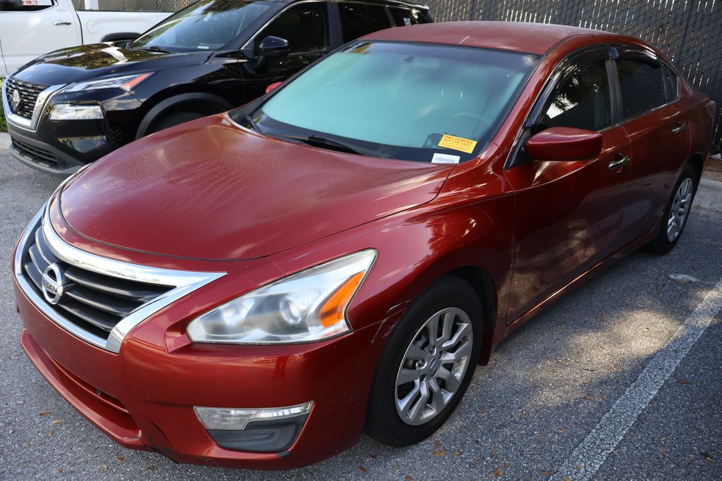 Thumbnail: 2013 Nissan Altima - 2