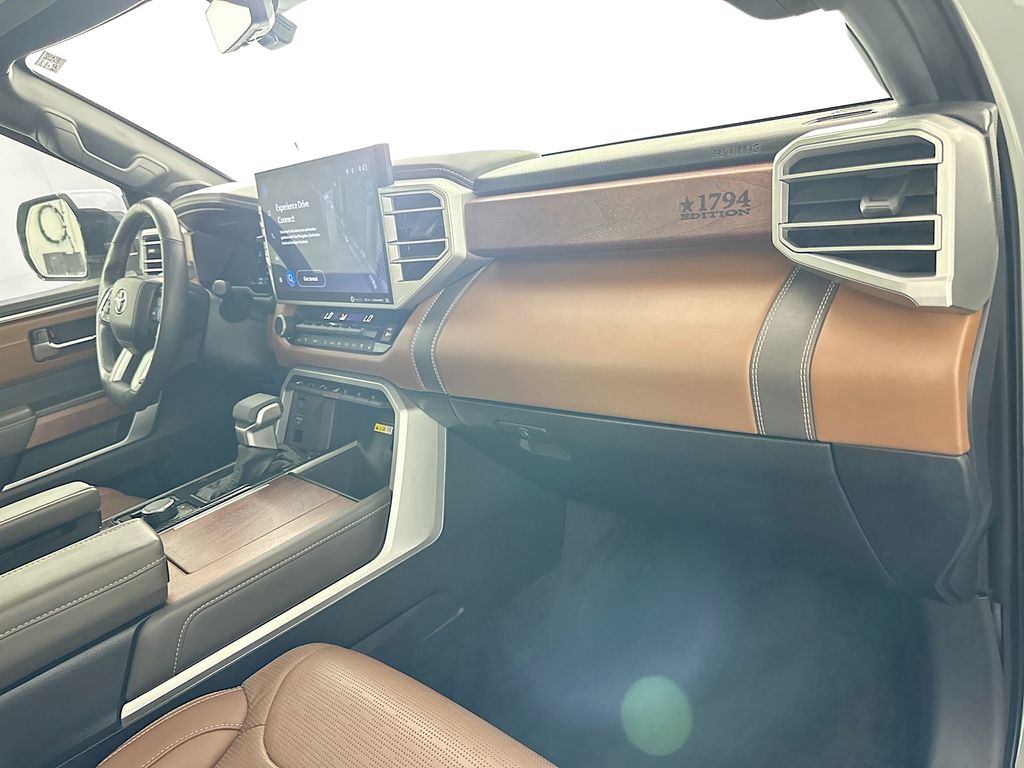 Thumbnail: 2024 Toyota Tundra - 30