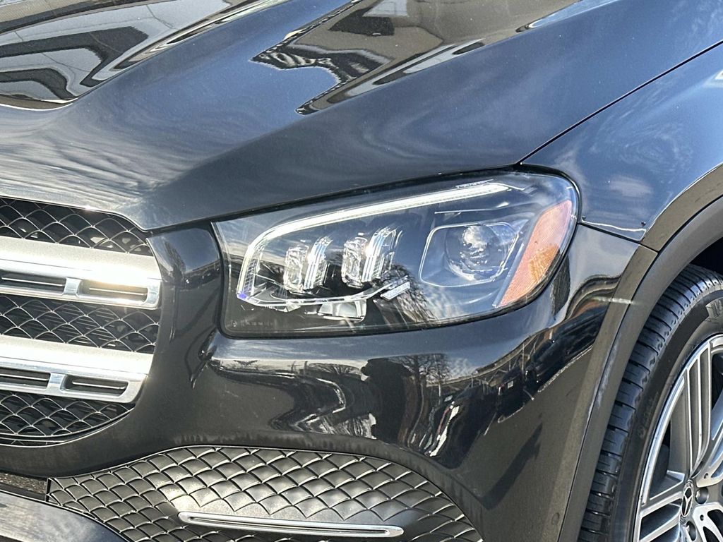 Thumbnail: 2023 Mercedes-Benz GLS - 2