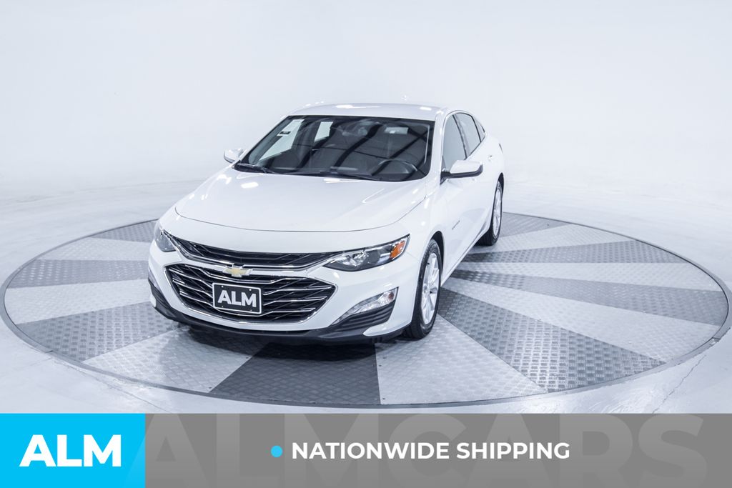 Used 2025 White Chevrolet LT image 2