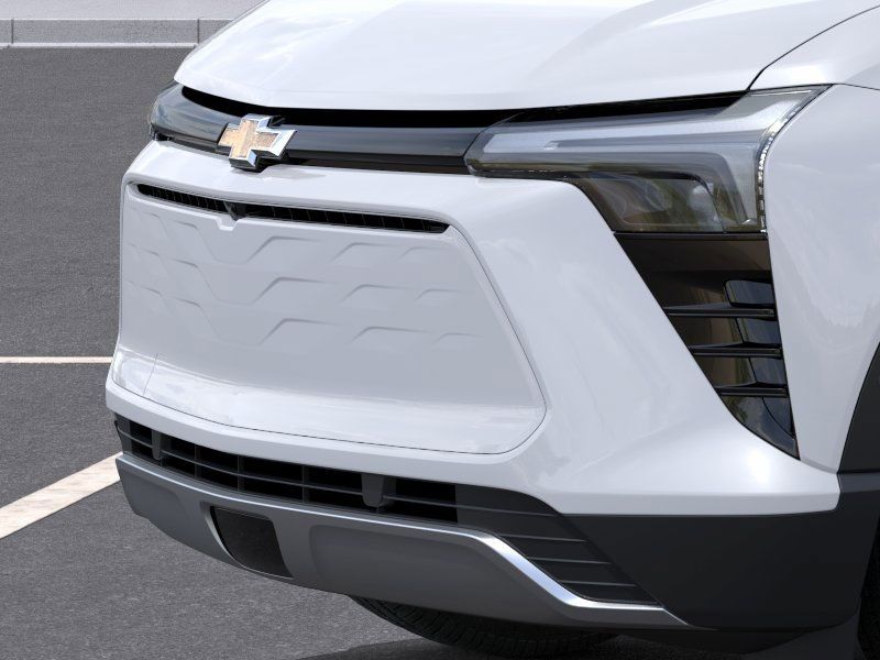 New 2026 White Chevrolet LT image 13
