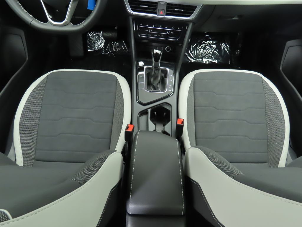 Thumbnail: 2026 Volkswagen Taos - 16