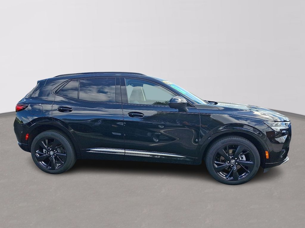 2023 Buick Envision Essence 7