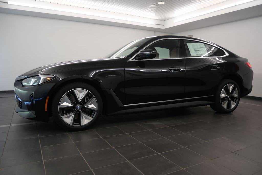 2025 BMW i4 xDrive40 2