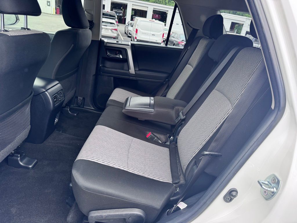 Toyota4Runner28