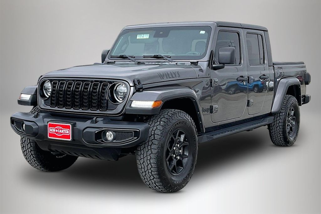 Used 2024 Jeep Gladiator Willys 4D Crew Cab