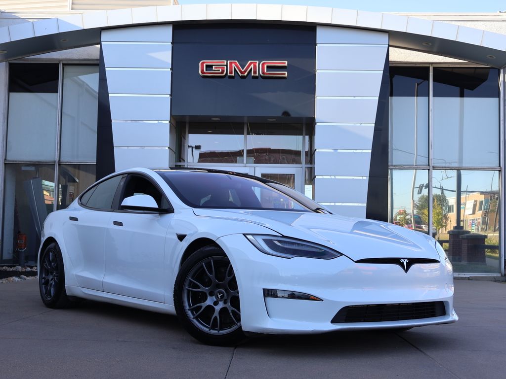 2021 Tesla Model S Plaid AWD    