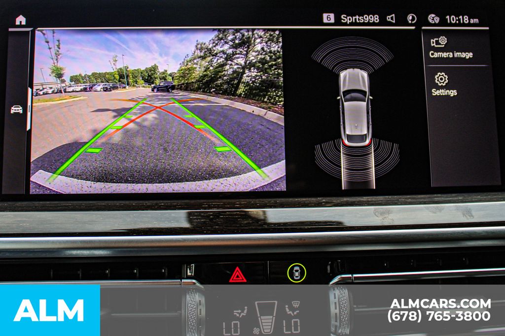 Used 2025 Black BMW xDrive30i image 33