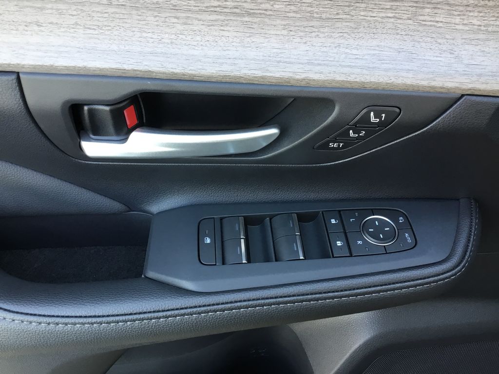 Thumbnail: 2026 Toyota Grand Highlander - 20