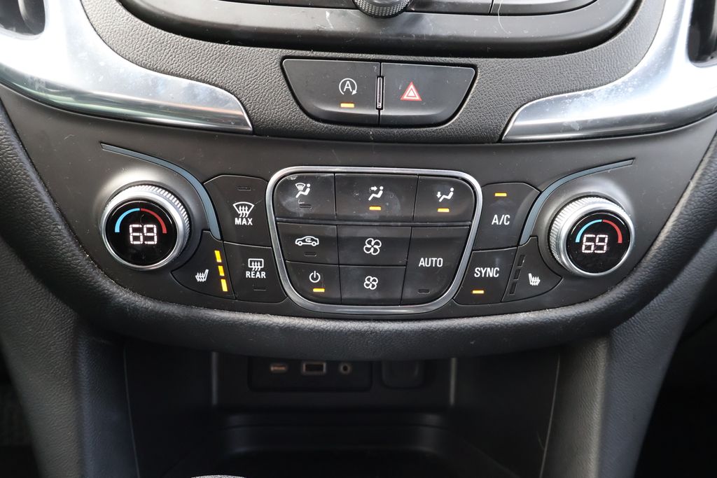 2022 Chevrolet Equinox LT 24