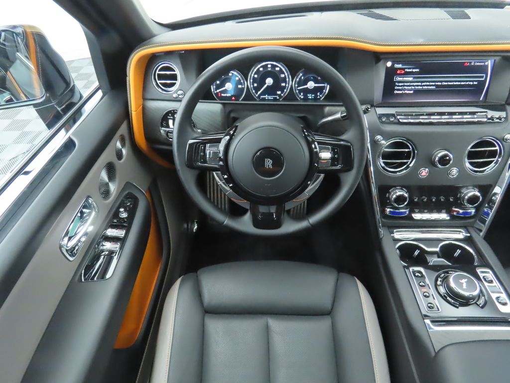 2020 Rolls-Royce Cullinan  10