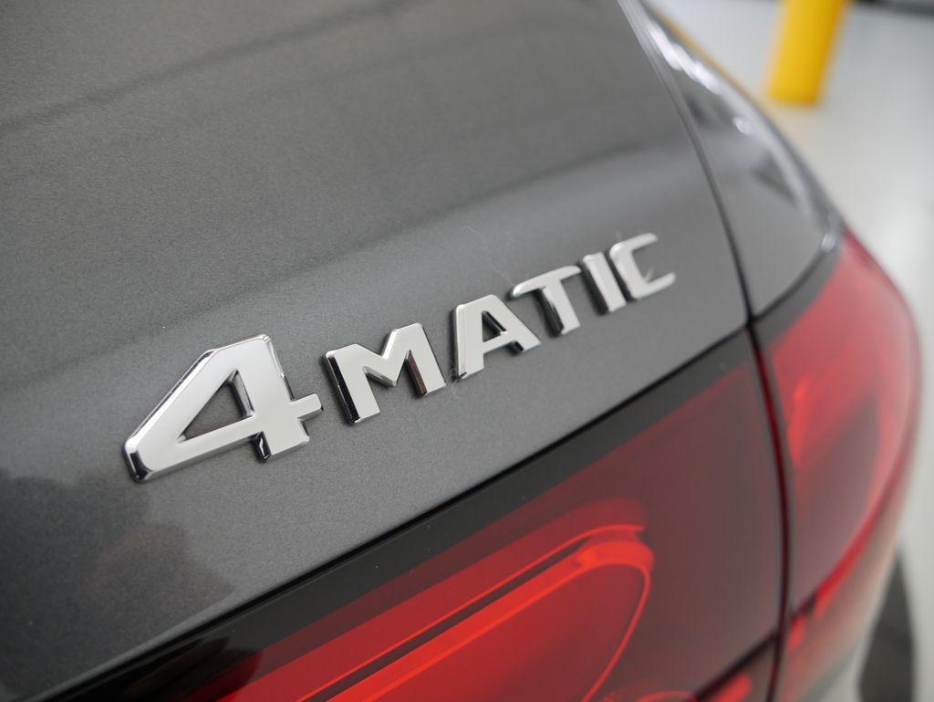 Thumbnail: 2023 Mercedes-Benz GLC - 12