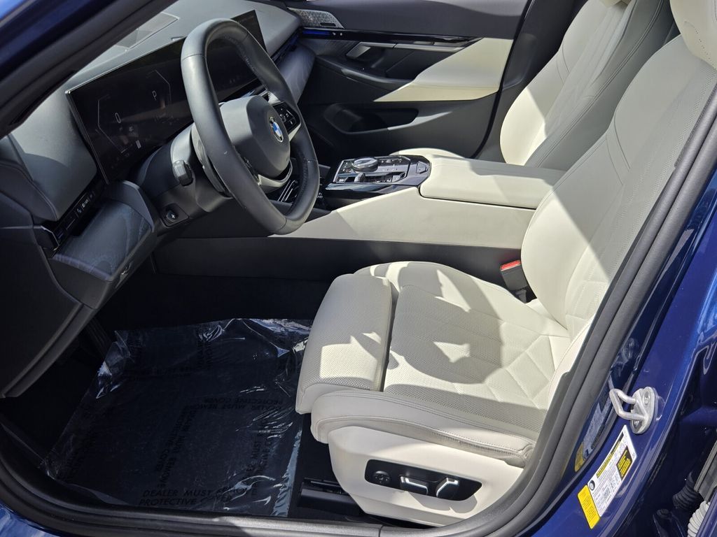 2024 BMW 530i - $39,678