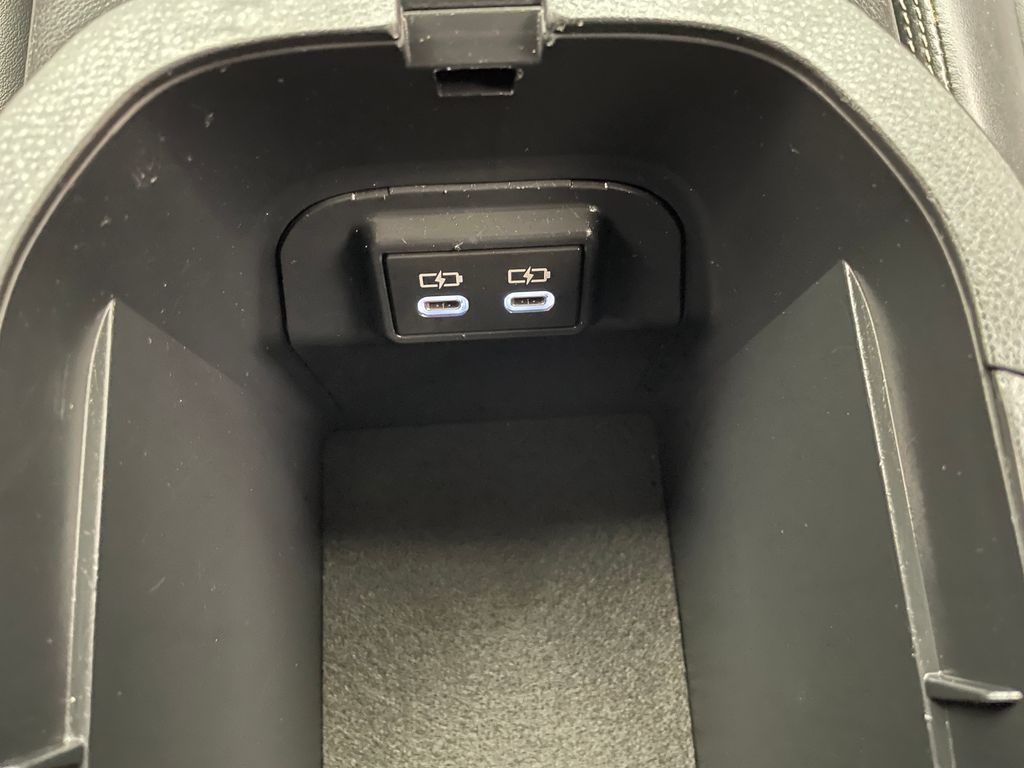 Thumbnail: 2023 Toyota RAV4 - 30