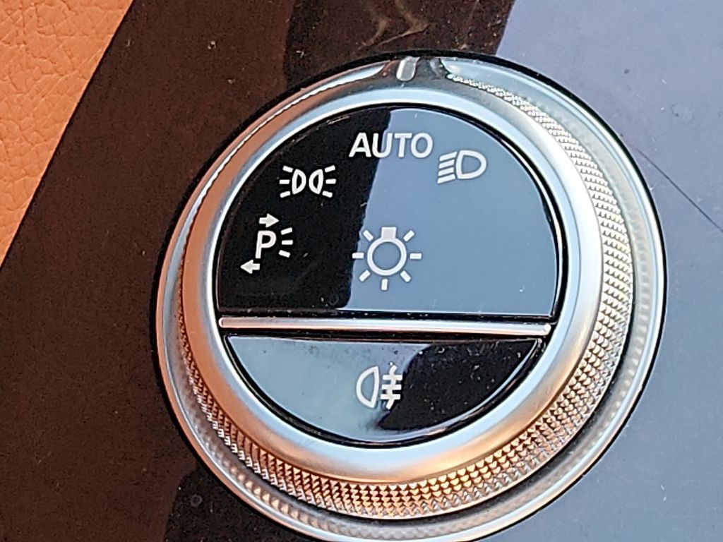 Thumbnail: 2022 Mercedes-Benz S-Class - 27