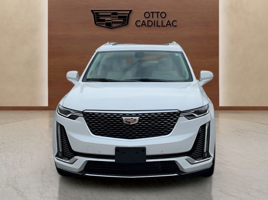 used 2022 Cadillac XT6 car, priced at $35,950