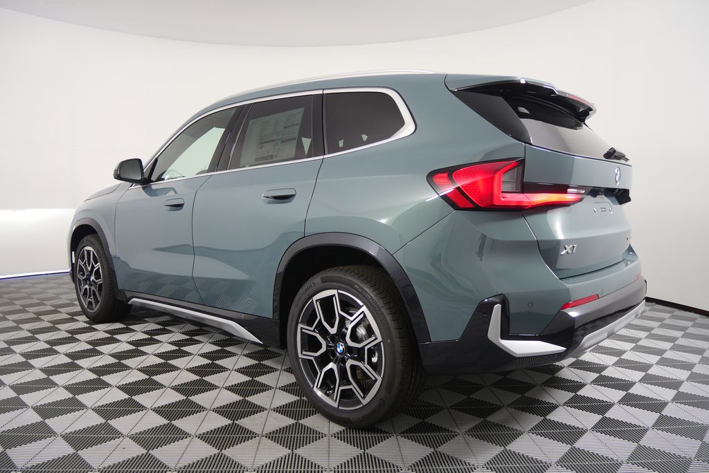 Thumbnail: 2026 BMW X1 - 5