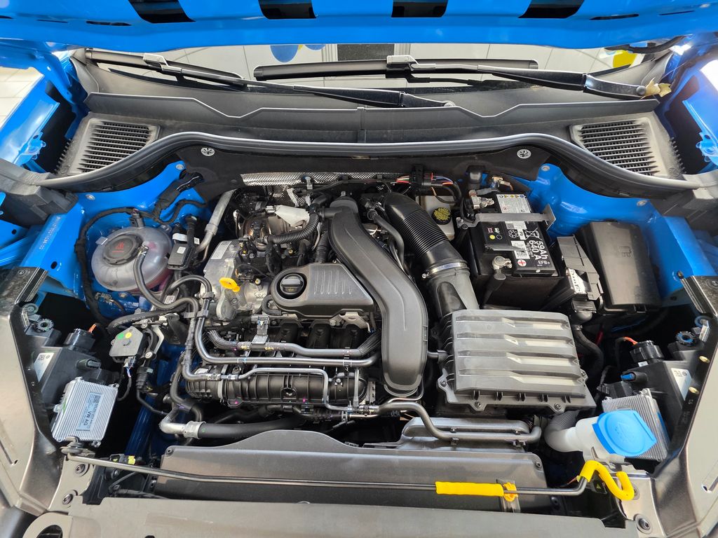 2026 Volkswagen Taos 1.5T SE Blue at Subaru and VW of Moon Township