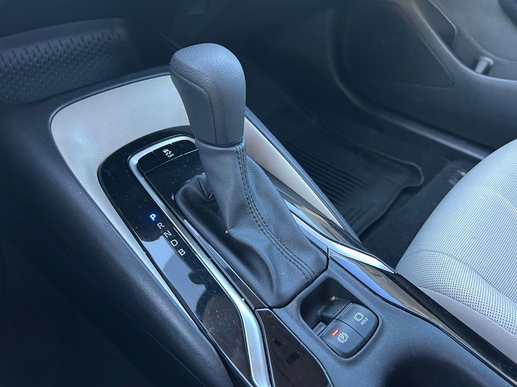 Thumbnail: 2022 Toyota Corolla - 26