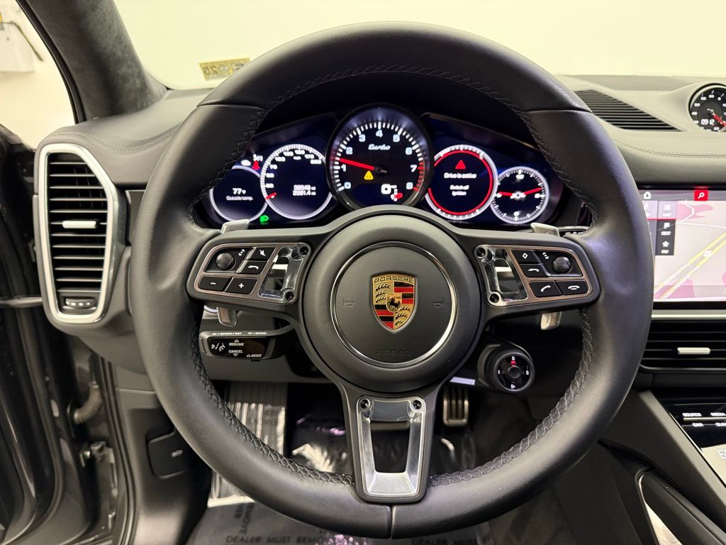 2021 Porsche Cayenne Turbo 12