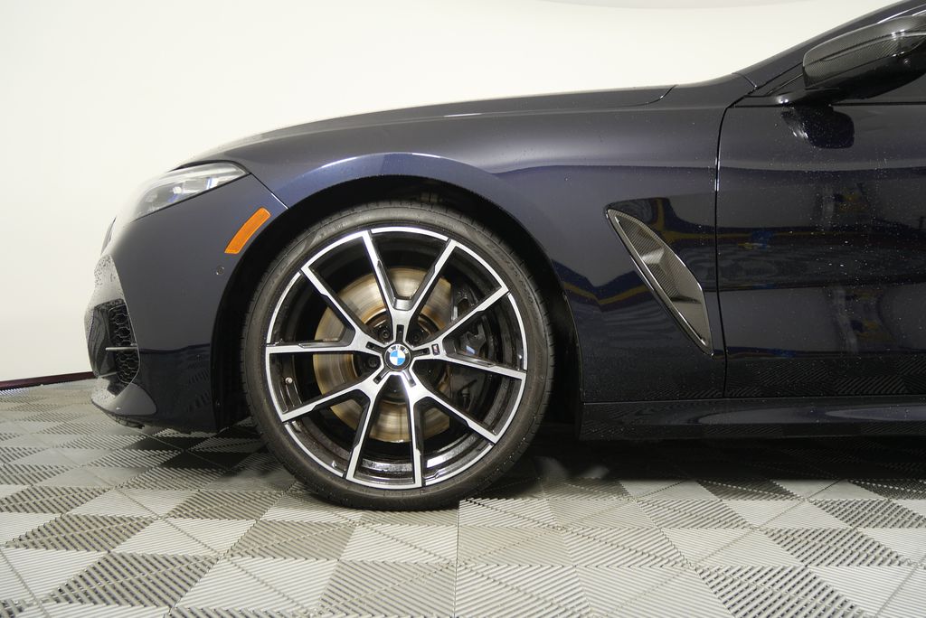 Thumbnail: 2022 BMW 8 Series - 7