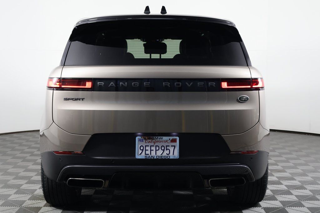 Thumbnail: 2023 Land Rover Range Rover Sport - 5