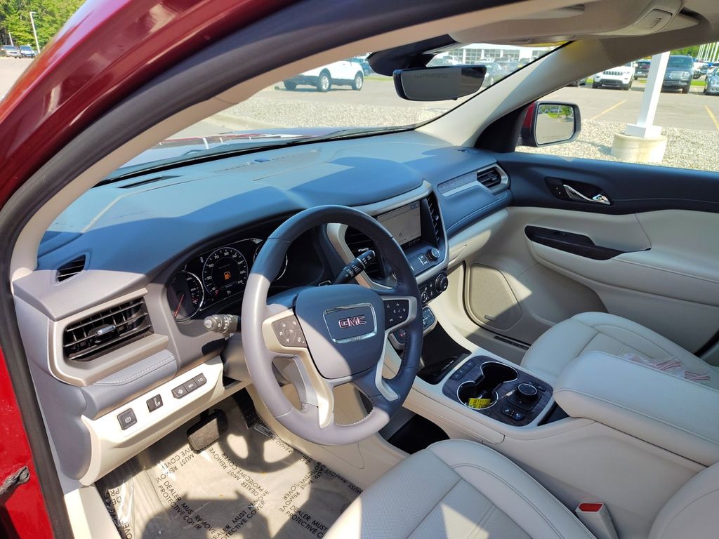 2022 GMC Acadia Denali 40