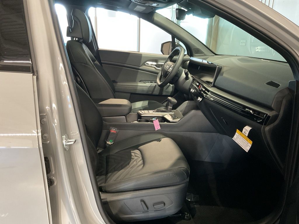 New 2026 Gray Kia X-Pro Prestige image 25
