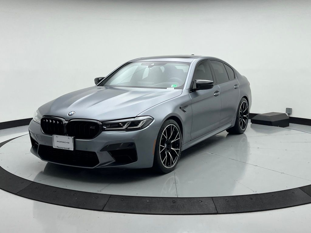 Thumbnail: 2021 BMW M5 - 1