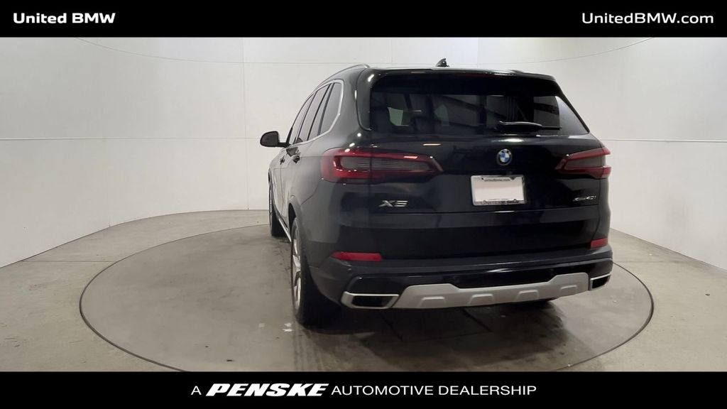 2021 BMW X5 xDrive40i 7