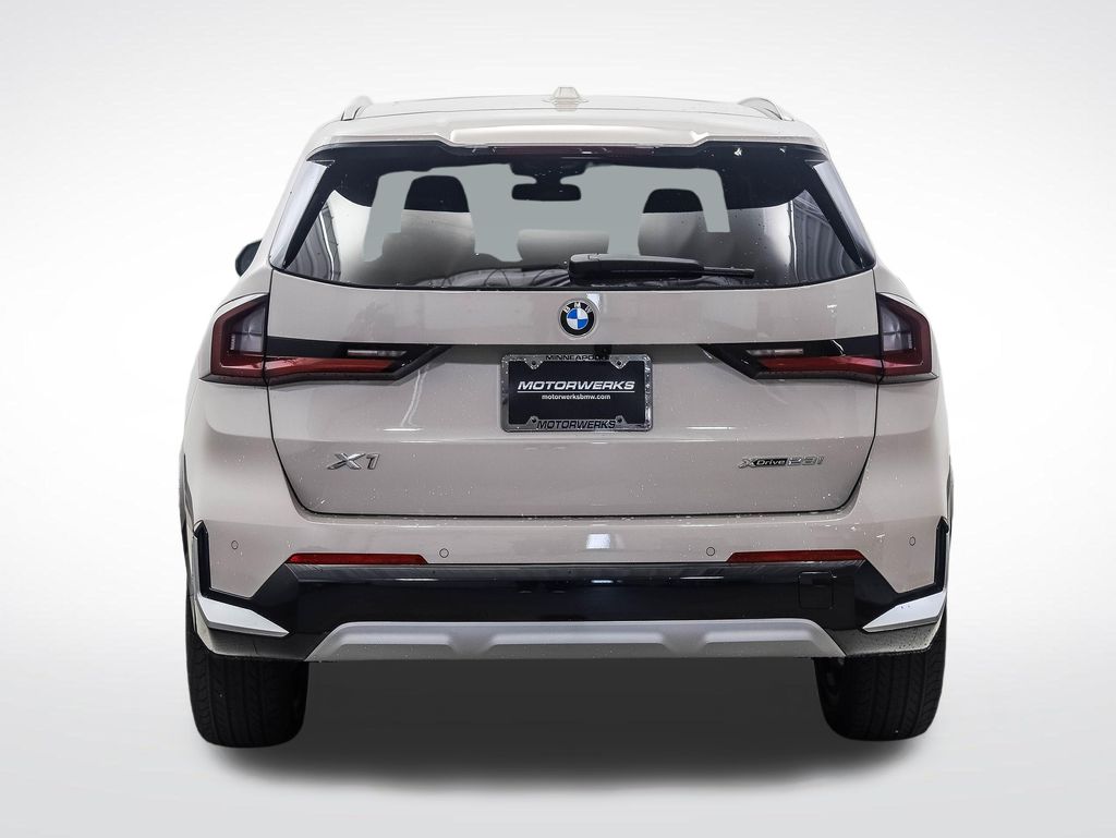 Thumbnail: 2026 BMW X1 - 4