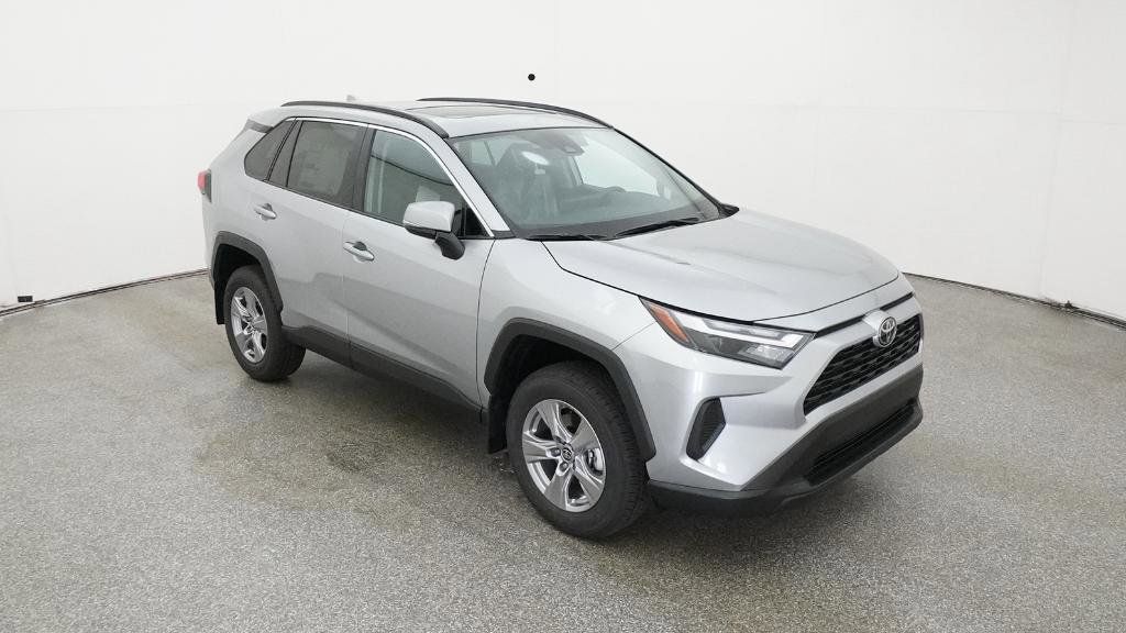 Thumbnail: 2025 Toyota RAV4 - 28