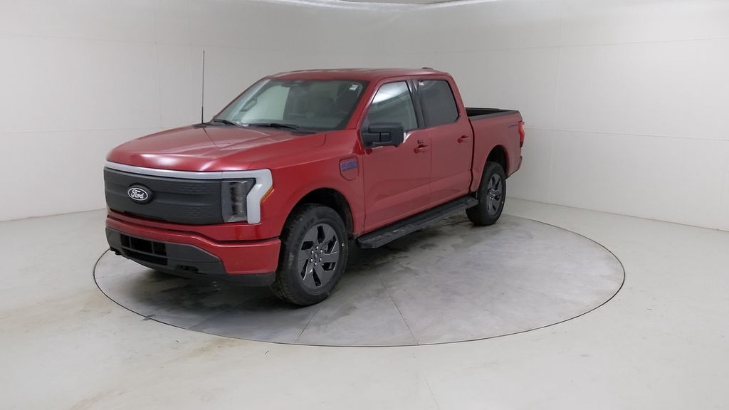 2025 Ford F-150 Lightning Flash - Photo 71