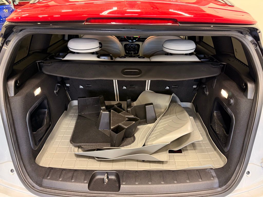 Thumbnail: 2022 MINI Cooper Clubman - 25