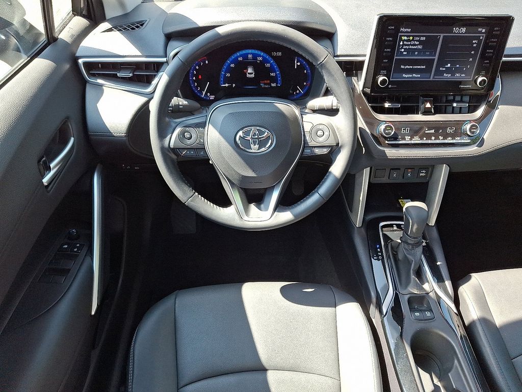 Thumbnail: 2022 Toyota Corolla Cross - 11