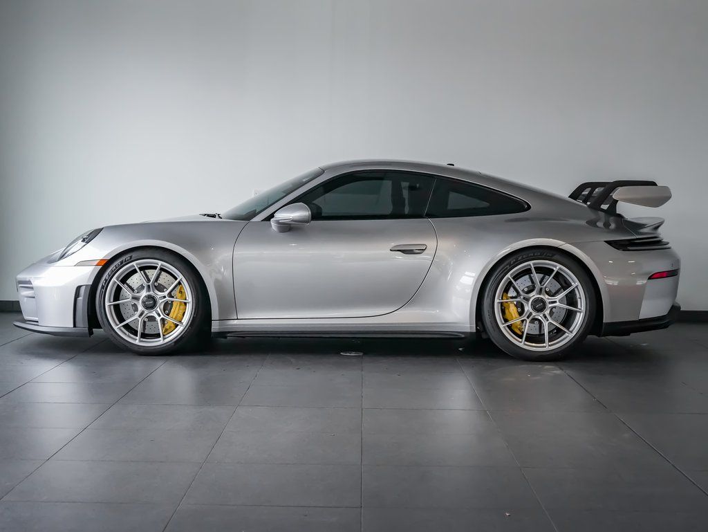 Certified Used 2026  Porsche GT3 image 2