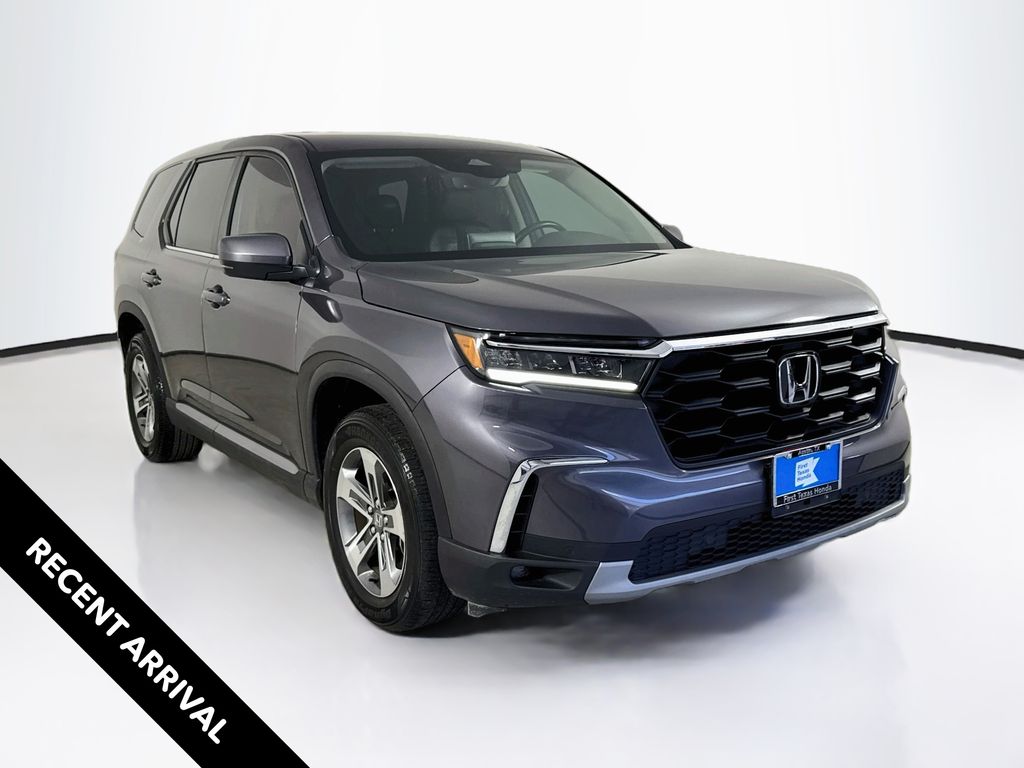 Gray (Modern Steel Metallic) 2025 Honda Pilot SUV / Crossover Front-Wheel Drive Automatic