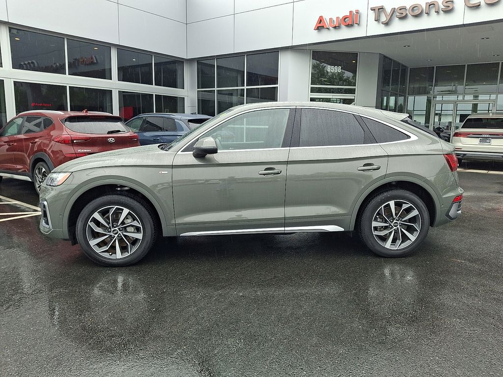 Thumbnail: 2023 Audi Q5 - 7