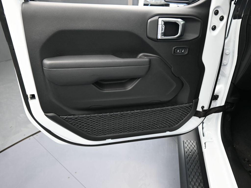 New 2026 Bright White Clearcoat Jeep Sport image 12