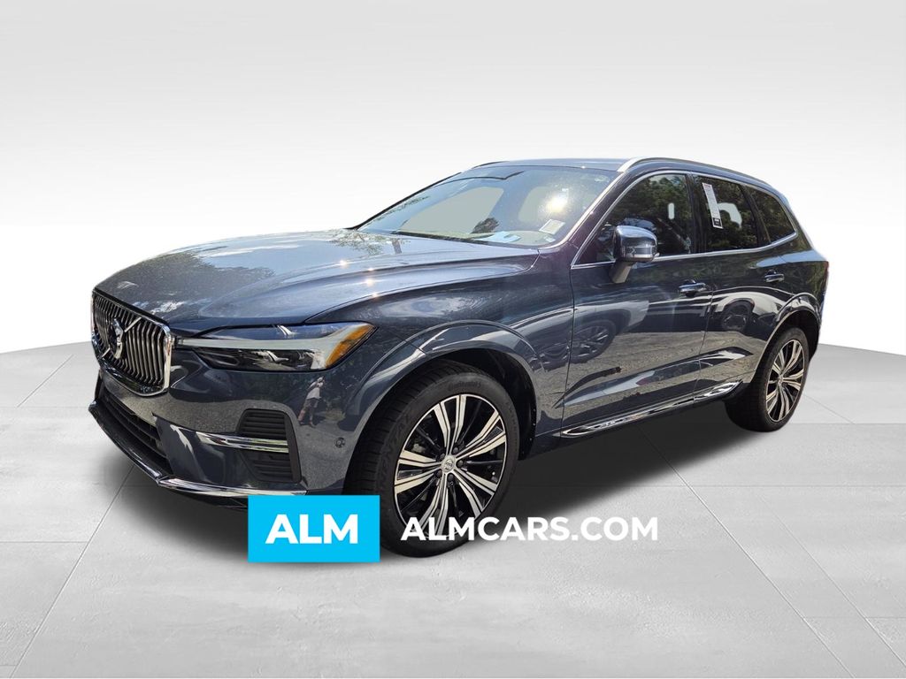 2023 Volvo XC60 B5 Plus Bright Theme