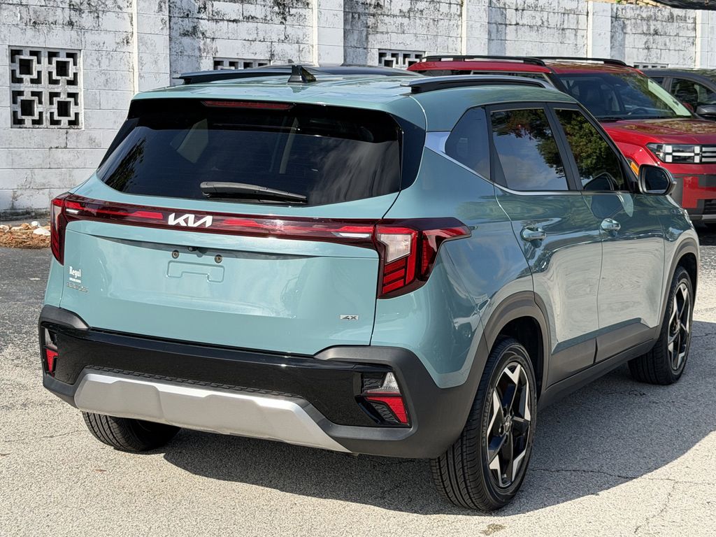 used 2024 Kia Seltos car, priced at $23,692