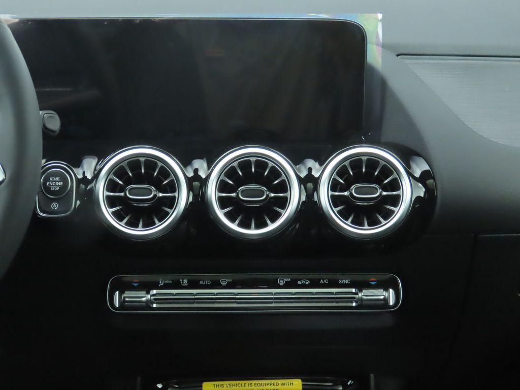 Thumbnail: 2026 Mercedes-Benz GLA - 15