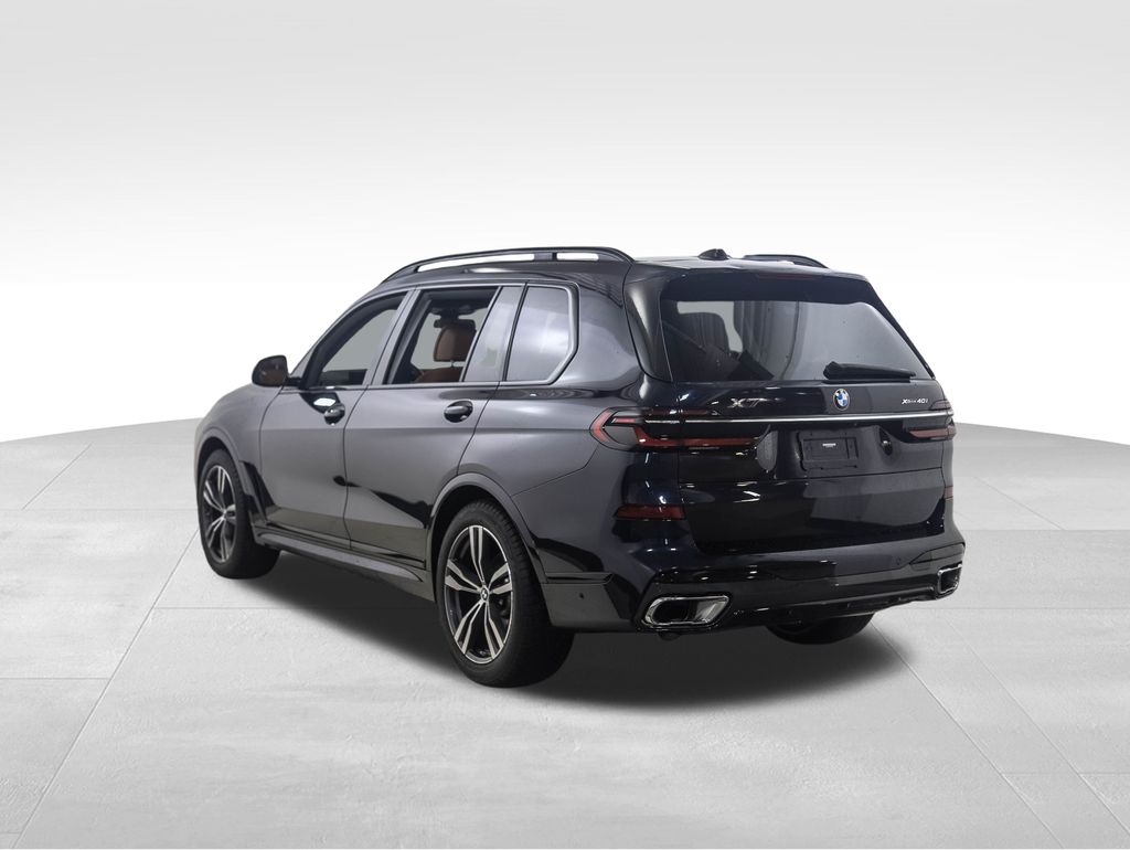 2024 BMW X7 xDrive40i 3
