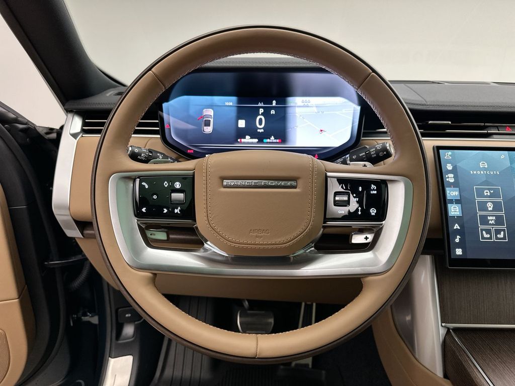 Thumbnail: 2026 Land Rover Range Rover - 14